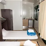 Aigeas Kamp alanı *