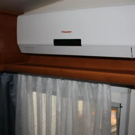 Aigeas Camping Nea Kallikrateia