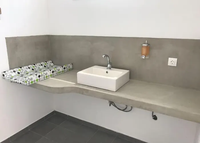 Aigeas Camping Nea Kallikrateia